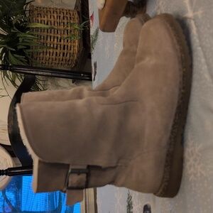 Birkenstock Uppsala Boot Tan Sz. 40 US 9 Fur Lined